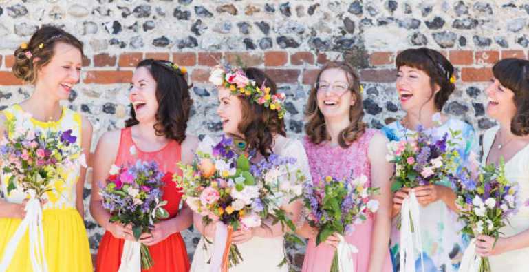 Abbinamento colori matrimonio nelle tendenze matrimonio 2023