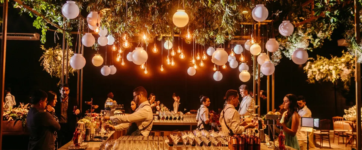 Open bar matrimonio: come funziona, quanto costa e come progettarlo