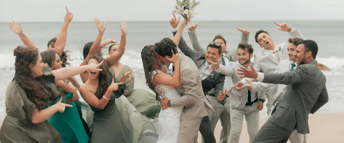 Il vestito matrimonio per i familiari degli sposi