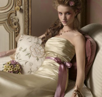 vestito da sposa crema