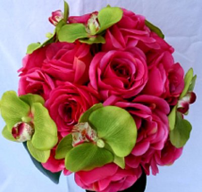 bouquet per tema matrimonio in fucsia
