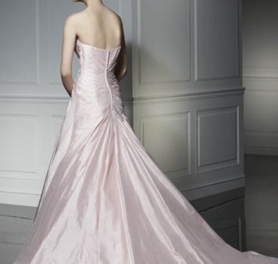Abito da sposa rosa