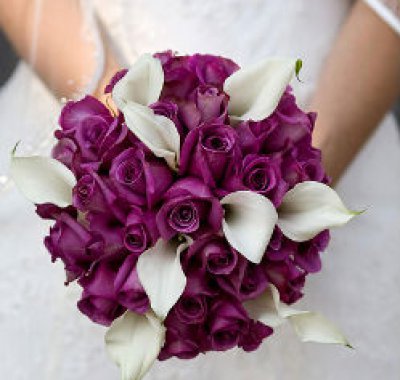 bouquet per tema matrimonio viola