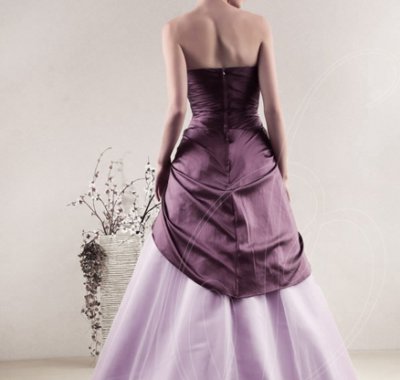 Abito Sposa tema matrimonio in viola