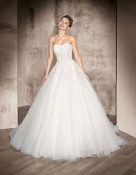 sposa in bianco